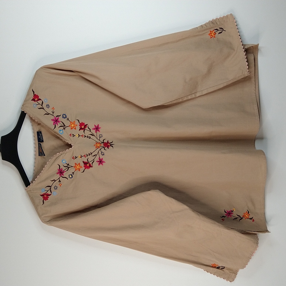 Women Tan Embroidery Tunic Size: 3X